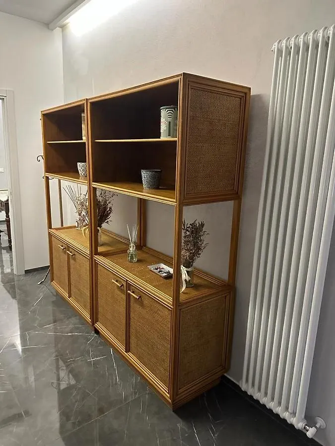 蒙特卡蒂尼泰尔梅 Casa Cavour酒店
